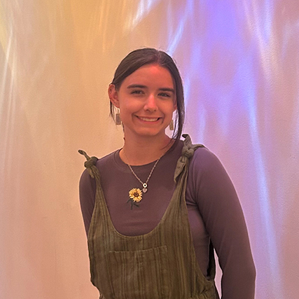 Aspen Northcutt, TSU, receiving first place undergraduate award from chair Pat Parkman